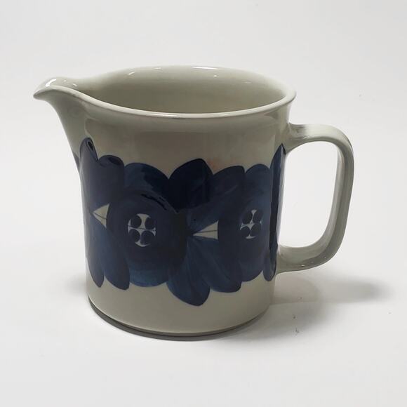 Vintage ARABIA Finland BLUE ANEMONE Ulla Procope Pitcher 32 oz - Picture 3 of 6
